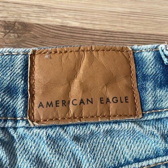 American Eagle Super Hi-rise Jean Mini Skirt Size 2 (26) Rigid denim Raw hem NWT - Picture 6 of 13